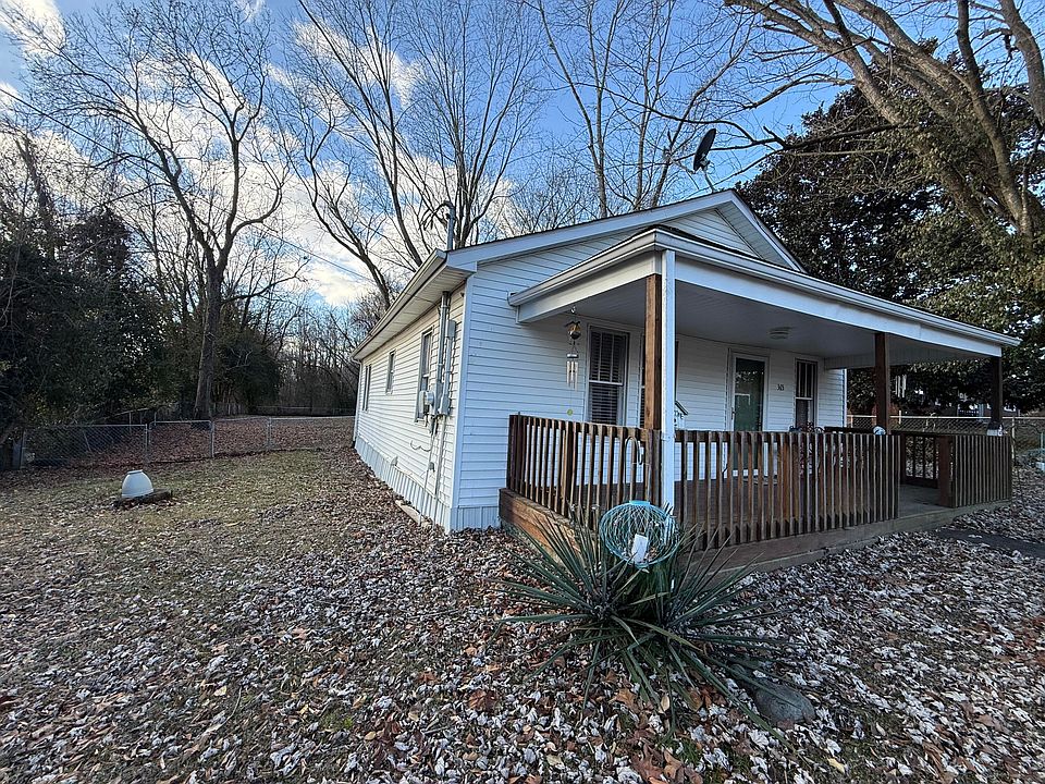 1st image of 365 Maple St
