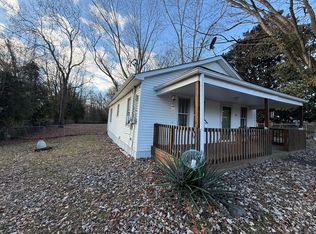 365 Maple St, Russell Springs, KY 42642