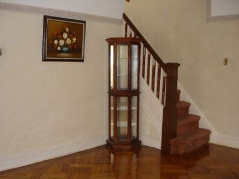 3rd image of 11108 203rd St