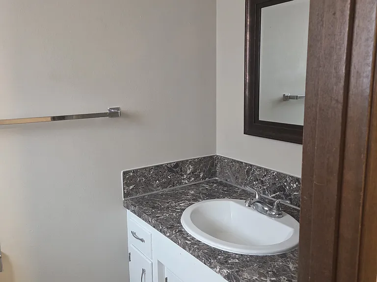 7002 1/2 Maclaren Way #1 — Photo 10