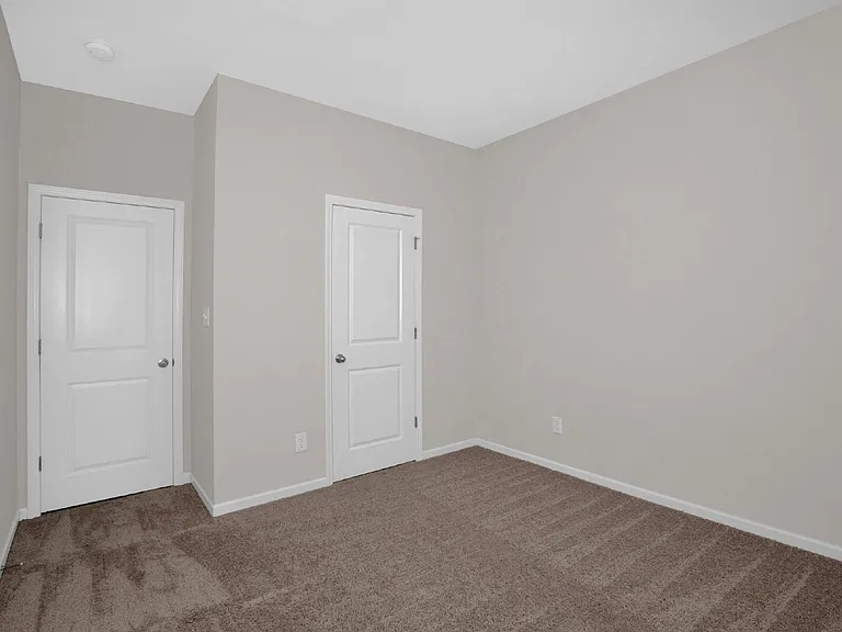 2346 Spinning Wheel Rd — Photo 29