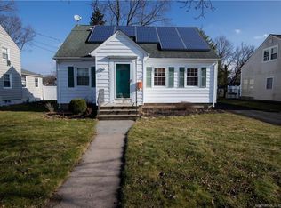 25 Rose St, Hamden, CT 06514