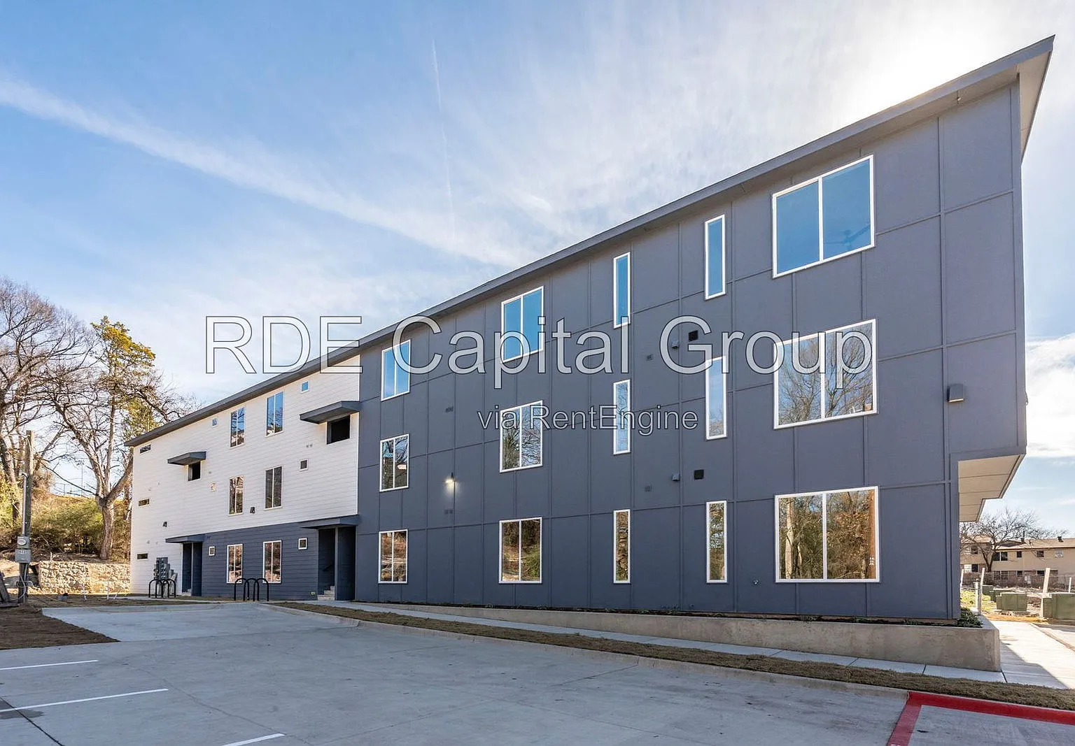 2 bed, 2.0 bath, 920 sqft, $1,495 — Photo 1