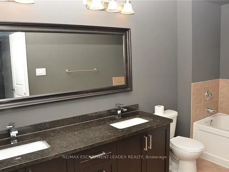 380 Lake St #43 — Photo 19