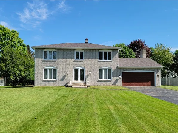 1150 Como Park Blvd, Depew, NY 14043