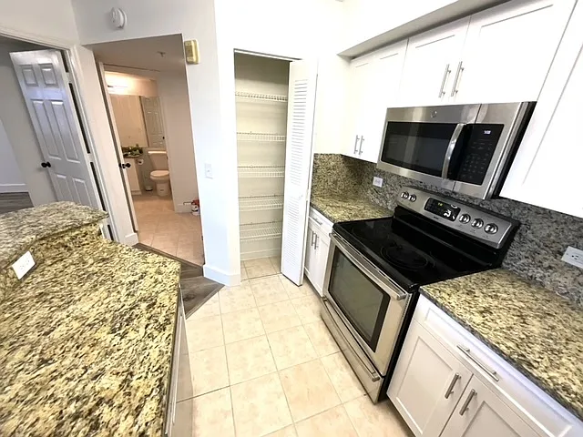 8870 Colonnades Blvd #337 — Photo 17