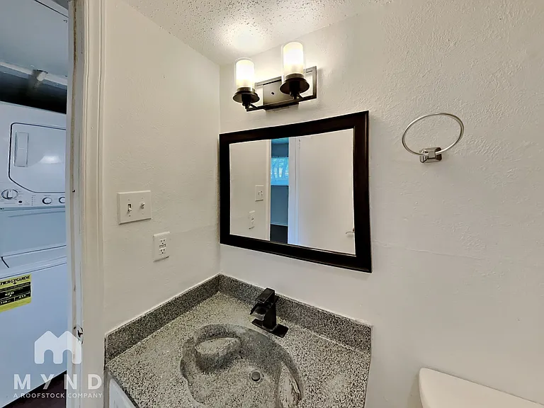 3624 Parkridge Dr #113 — Photo 10