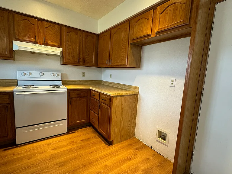 126 W Terrace Ct — Photo 6