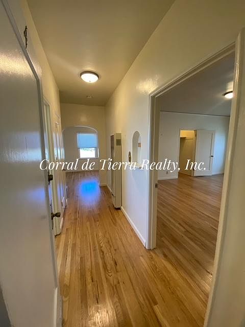 Entry/ Hallway