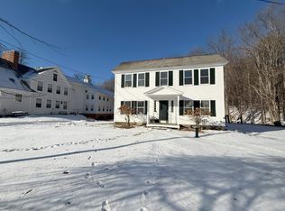 46 Common Rd, Townshend, VT 05353