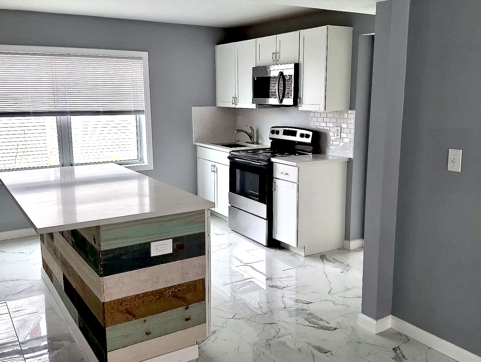 1 bed, 800 sqft, $1,000 — Photo 4