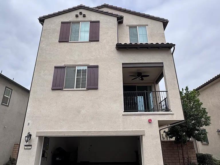 7572 Channel View St — Photo 3