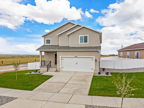 924 Silver Fox Dr, Grantsville, UT 84029