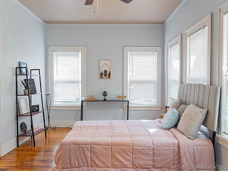 1247 N Boston Ave — Photo 13