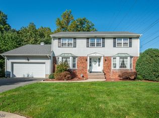 115 Churchill Dr, Clifton City, NJ 07013