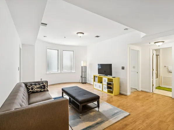 (undisclosed Address), Weehawken, NJ 07086