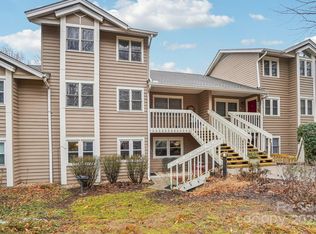 2 Creekside Ln, Asheville, NC 28803