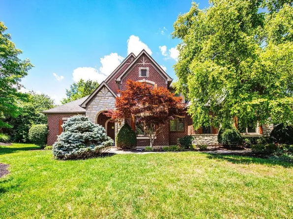 5047 Oakbrook Ln, Mason, OH 45040