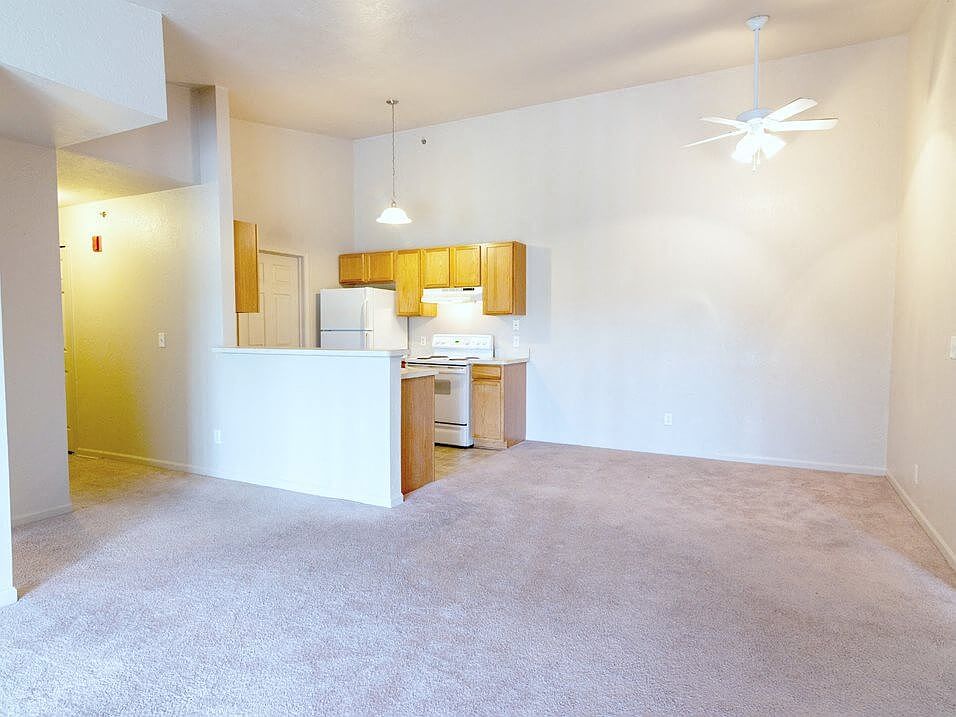 Open Floor Layout Perfect for Designing