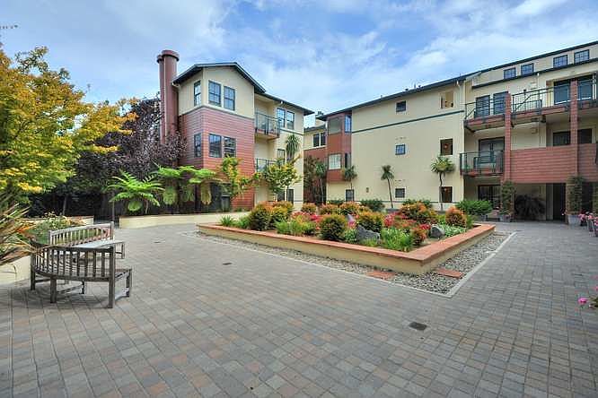 1st image of 435 Sheridan Ave APT 109