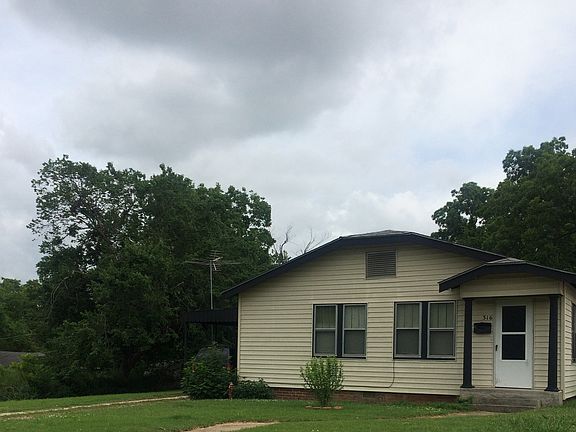 2nd image of 316 E 8th St