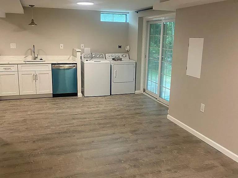 2236B Countryside Dr #B — Photo 15