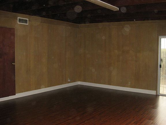 family or large 4th bedroom