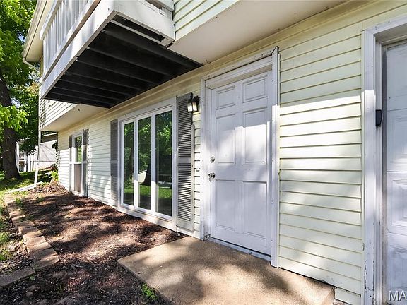 5th image of 1921 Americana Way