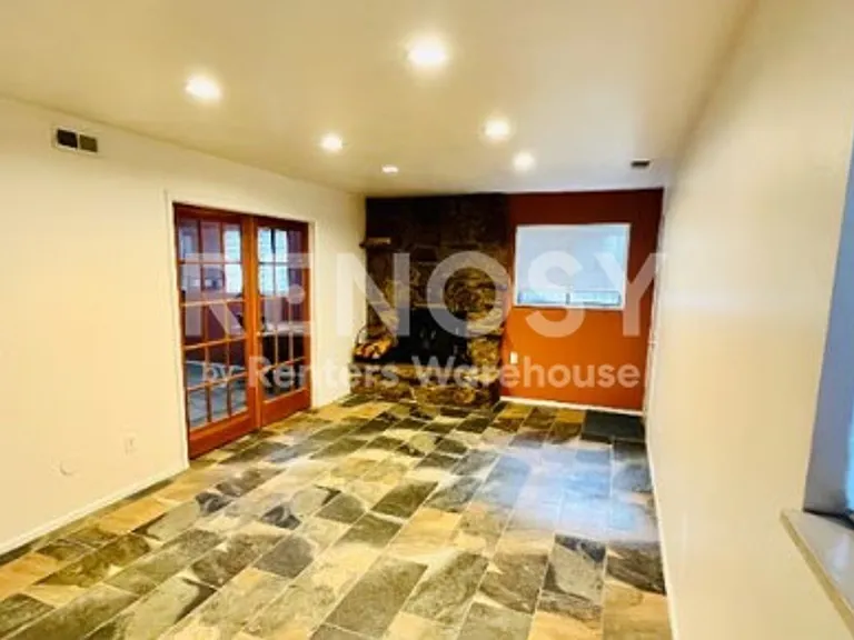 5452 Blackhawk Rd — Photo 58