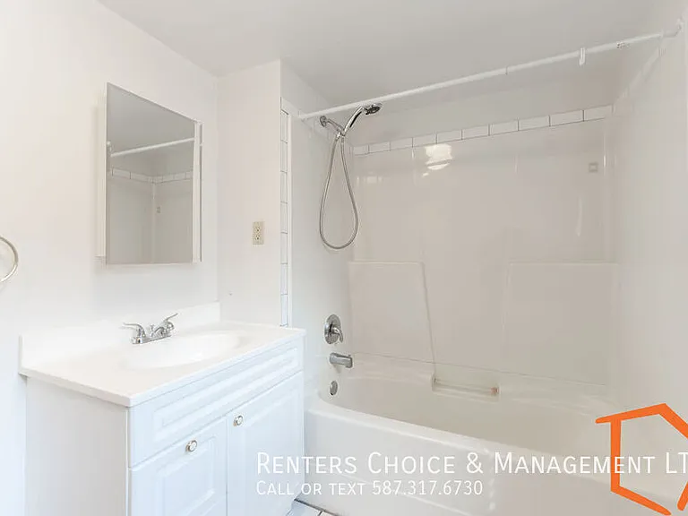 124B Park Meadows Blvd N — Photo 13
