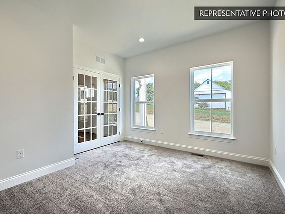 5th image of 475 Lake Front Dr Lot 4