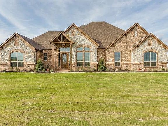 2nd image of 8063 County Road 105