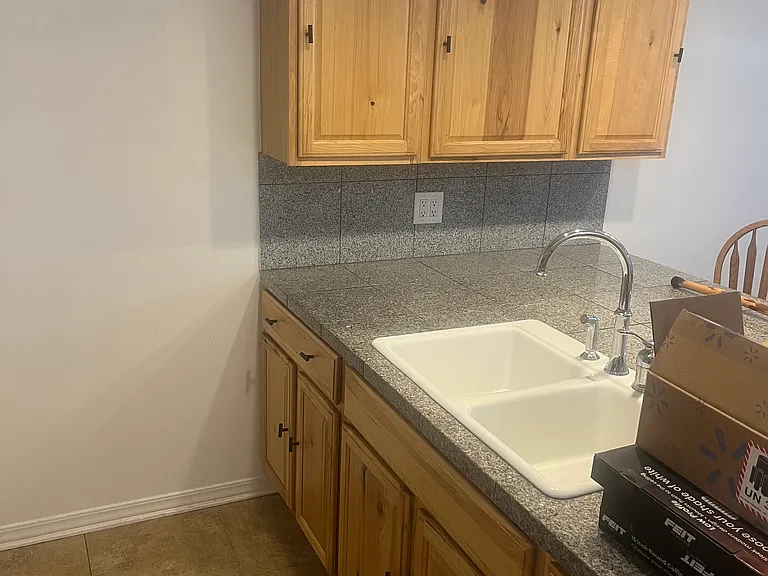 135 Hillview Dr #18 — Photo 14