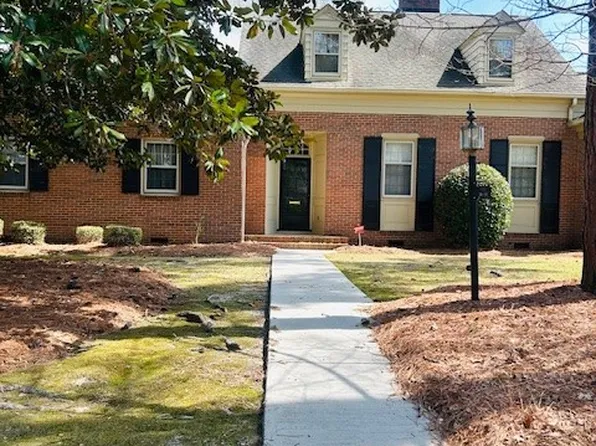 2900 N Shaw Ave, Lumberton, NC 28358