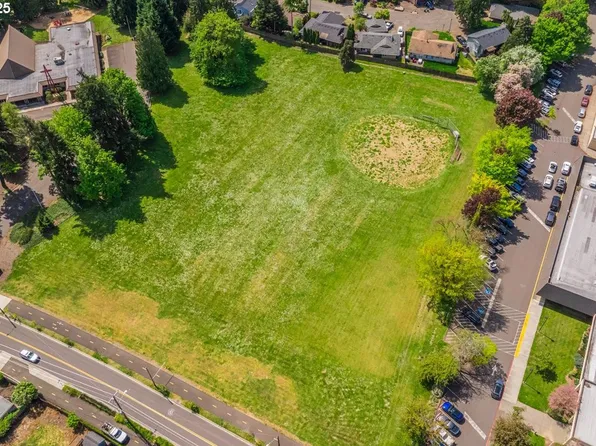 12201 SE Linwood Ave, Milwaukie, OR 97222