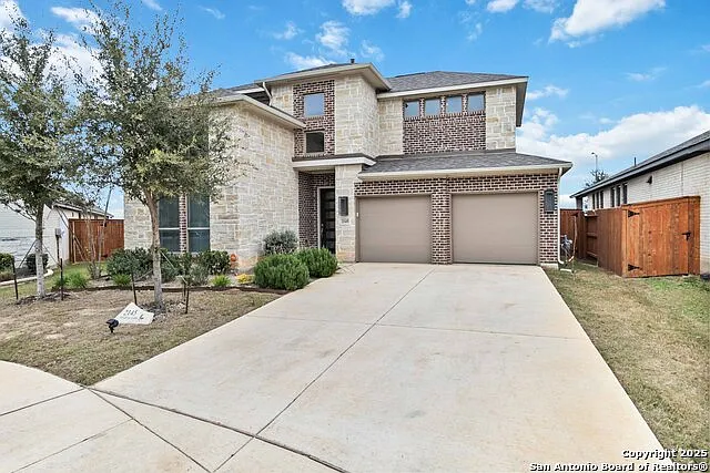 2145 Wildrye Ln — Photo 3