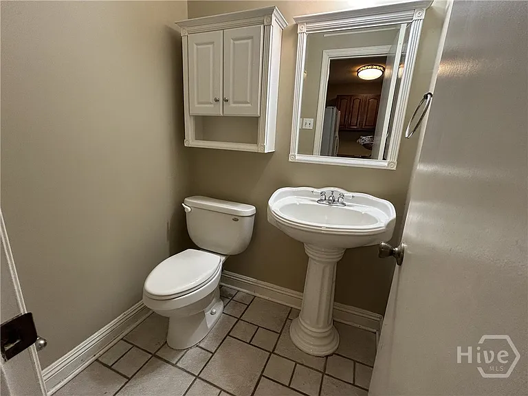 118 Fox Chase Rd — Photo 7