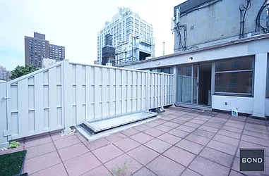 Rented by Bond New York