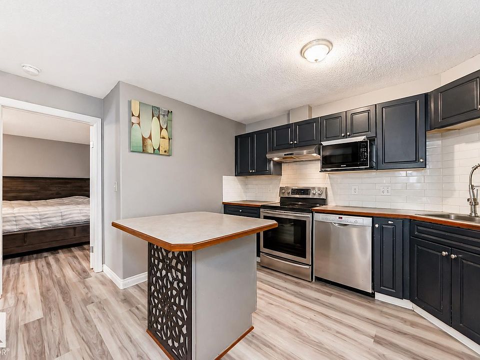 1st image of 16221 95th St NW #102