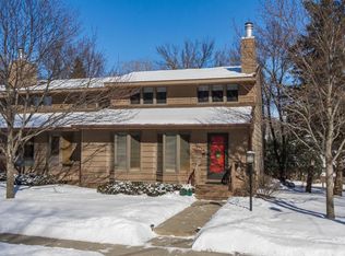 1703 Walden Ln SW, Rochester, MN 55902