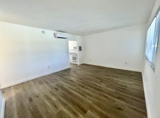 14280 NE 6th Ave APT 17, Miami, FL 33161
