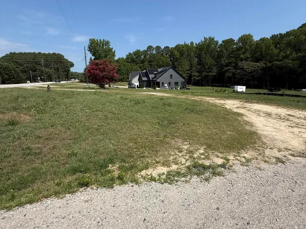 7500 Rabbit Meadow Lane, Zebulon, NC 27597