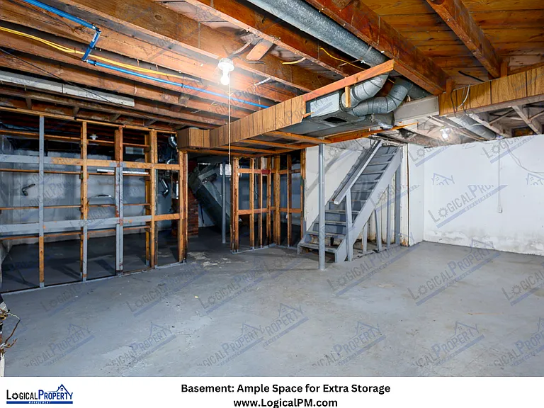 19435 McCormick St — Photo 15
