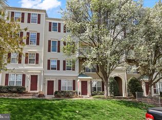 21877 Elkins Ter, Sterling, VA