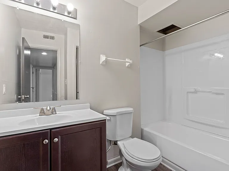 4653 Refugee Rd — Photo 36