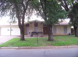 7609 Pebbleford Rd, Fort Worth, TX 76134