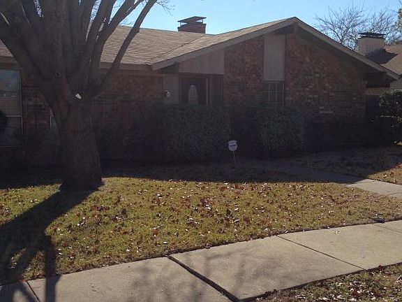 2nd image of 606 Grinnell Dr