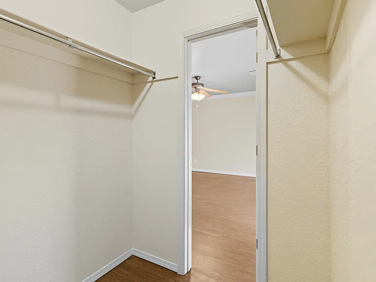 2912-2914 Fairway Hamlet Ct #2914 — Photo 11