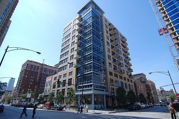1st image of 101 W Superior St APT 803