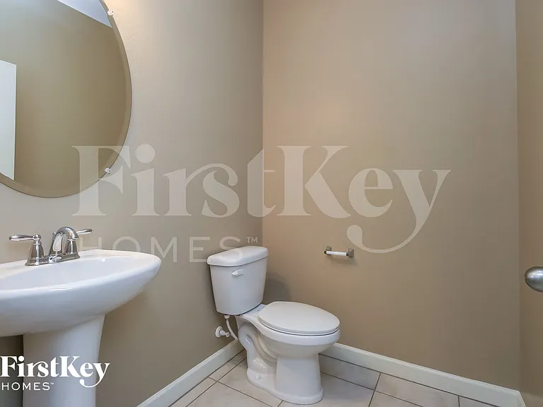 3915 W Alabama Ln — Photo 13